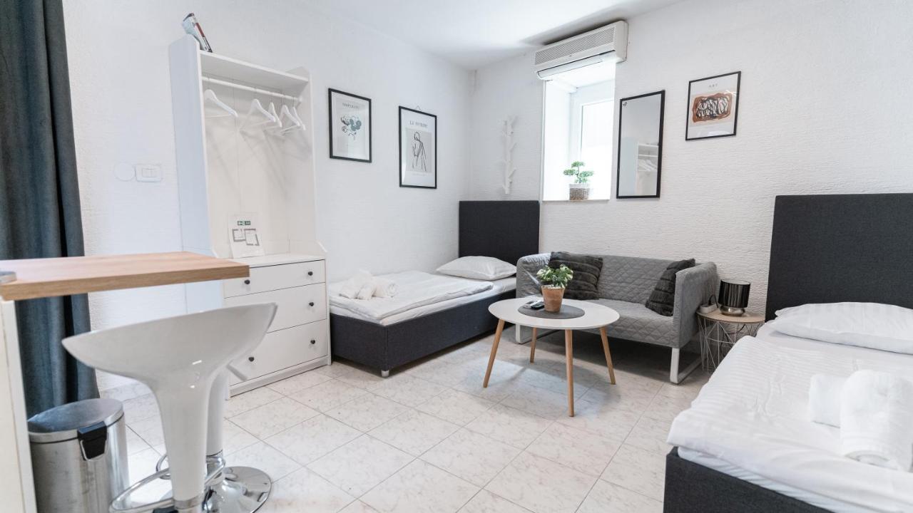 House Gorica Apartment ชิเบนิก ภายนอก รูปภาพ